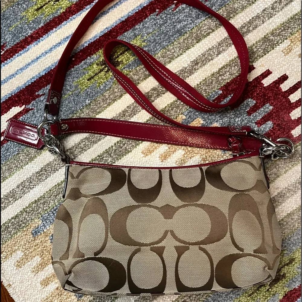 Coach H1176-F17439 Burgandy and Tan Purse - Picture 2 of 4